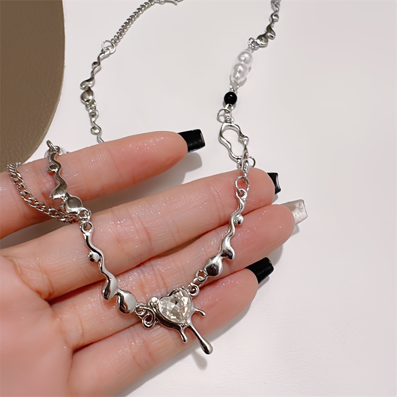 High-end Heart Necklace, Fashionable Lava Clavicle Chain